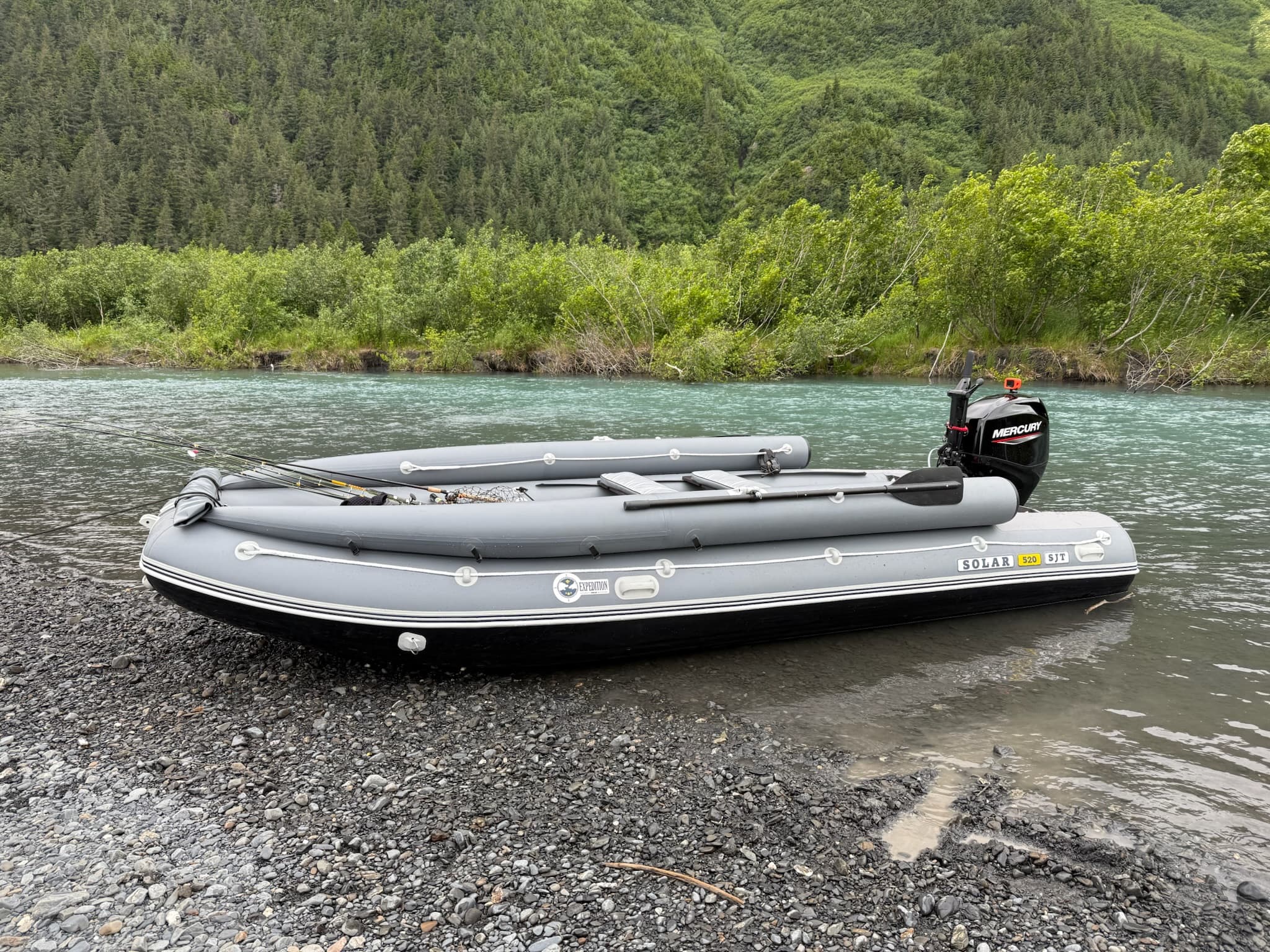 Solar 520 SJT w/ Mercury 60/40 motor